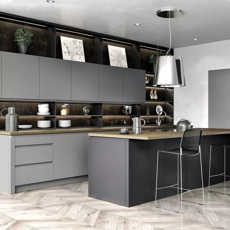 Keukenkast van villa/appartement met superduurzaam MR MDF-materiaal en matgrijze afwerking