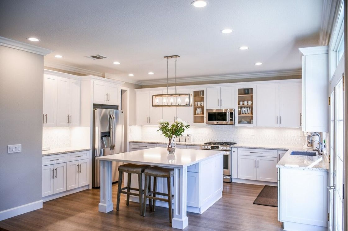 Quartz Stone Countertop Shaker Island Keukenkast voor een luxe en moderne look