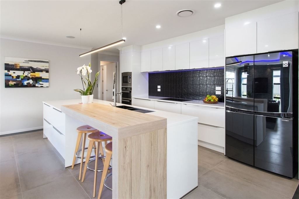Moderne luxe keukenkasten met lakoplossing en gemakkelijk schoonmaken