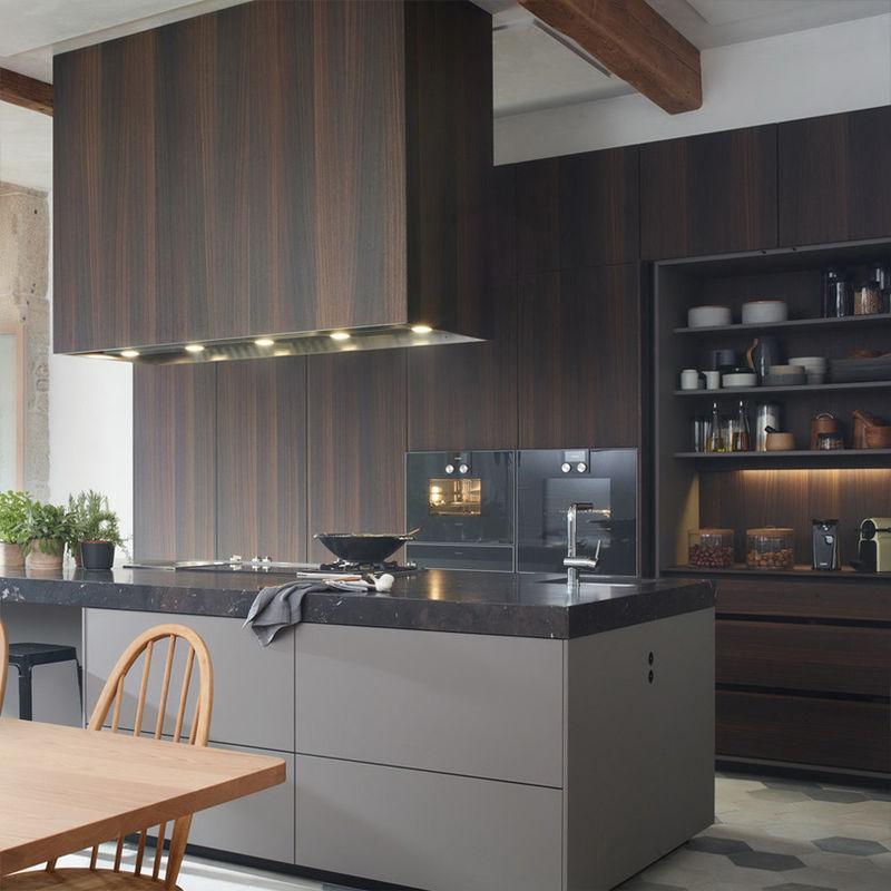 Goed uitziende Italiaanse keukenkast Set meubels voor villa / appartement deur materiaal