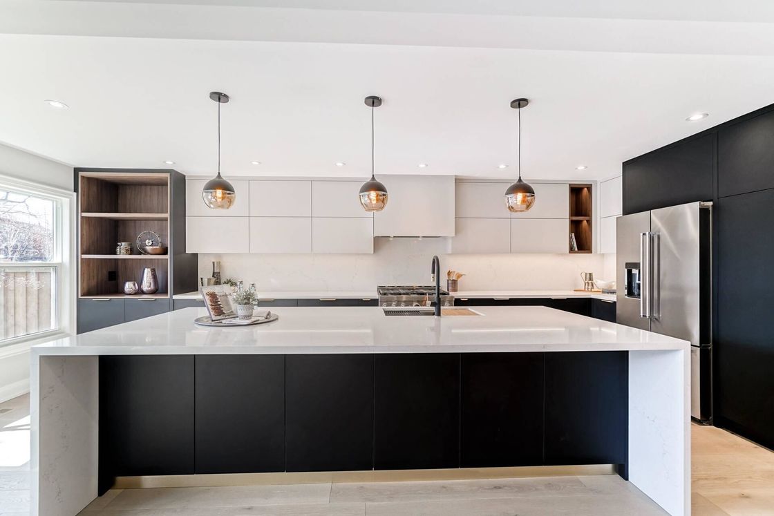 Keukenkasten Custom Moderne keukenkasten Luxe ontwerp voor accessoires Blum lade