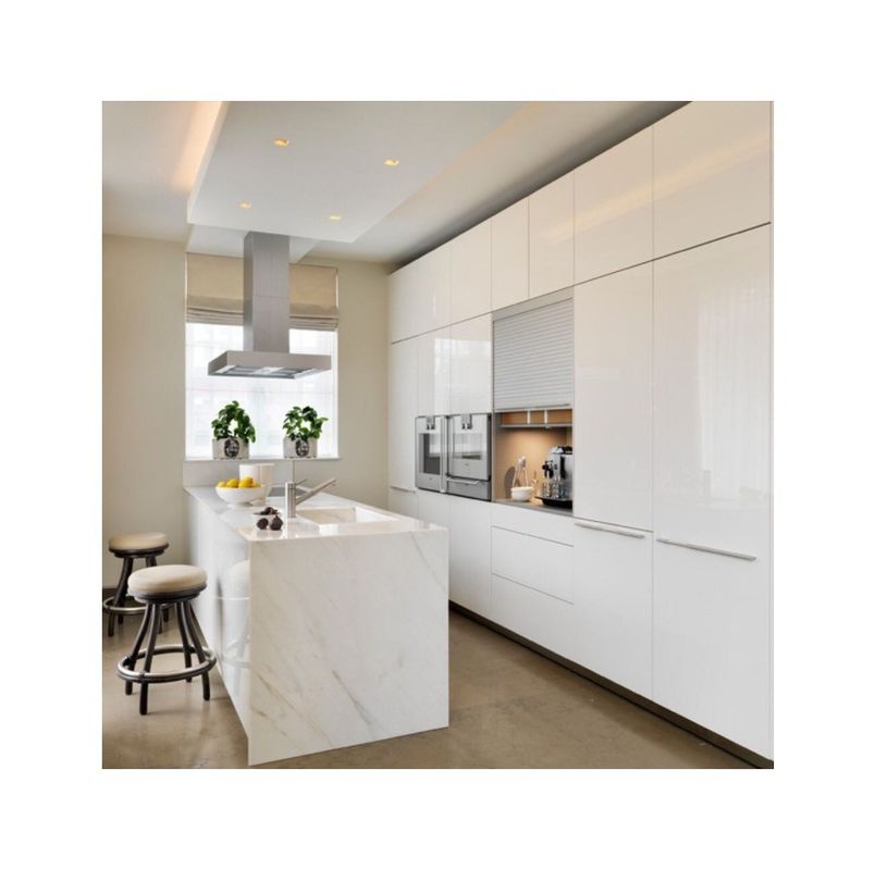 Gepersonaliseerde veneer kleur luxe keuken muurkas met kwarts steen toonbank