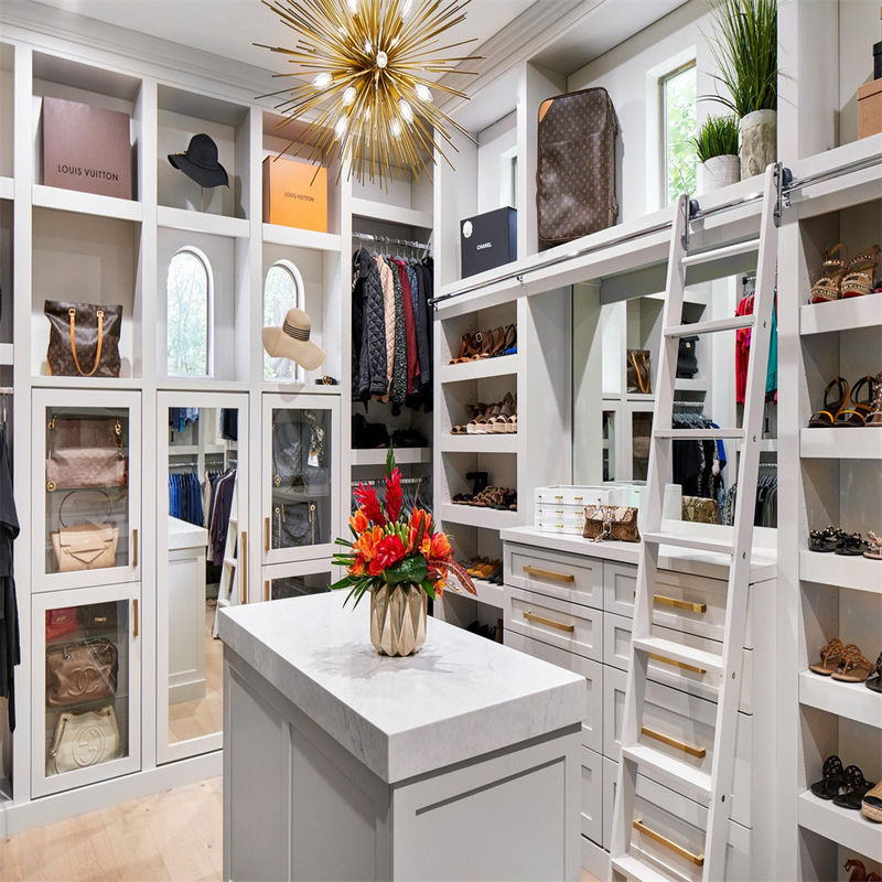 Open stijl Custom ingebouwde kast De perfecte opslagoplossing voor uw slaapkamer
