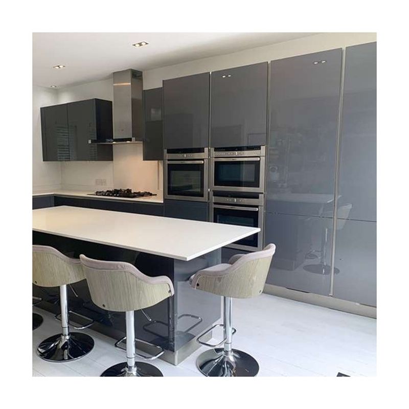 Hoogglanzend geverfd triplex carcasse vol moderne keukenkast Een must-have voor uw huis