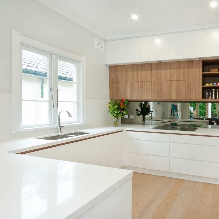 Hoogglanzend geverfd triplex carcasse vol moderne keukenkast Een must-have voor uw huis
