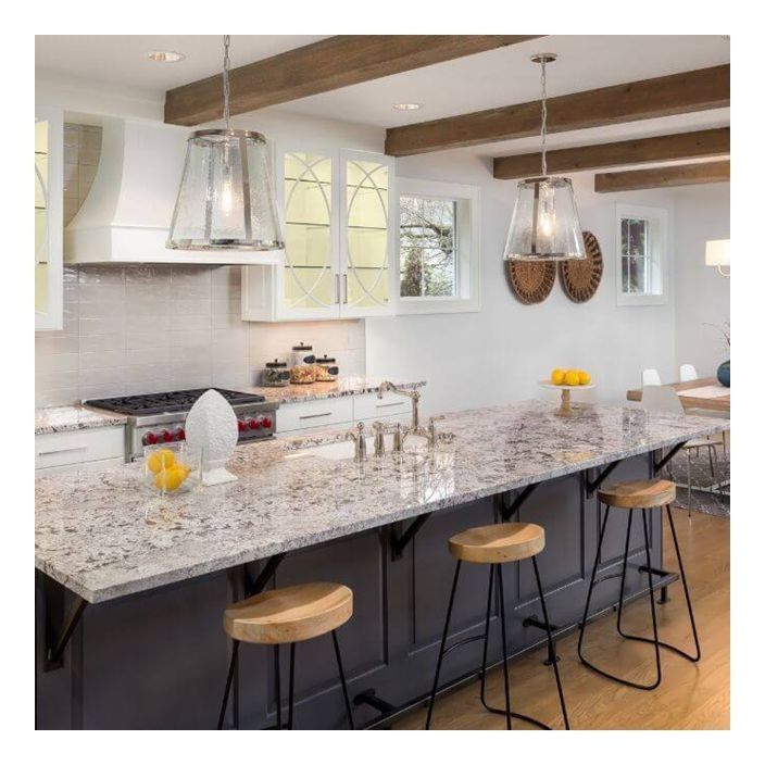 Moderne stijl Shaker Massivhouten kasten met witte lak afwerking en glazen top design