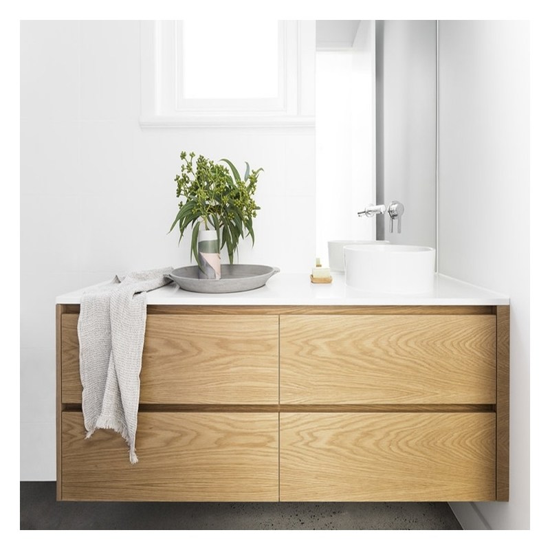 Moderne Euro-stijl badkamer vanity met hout graan drijvende vanity en zilveren spiegel