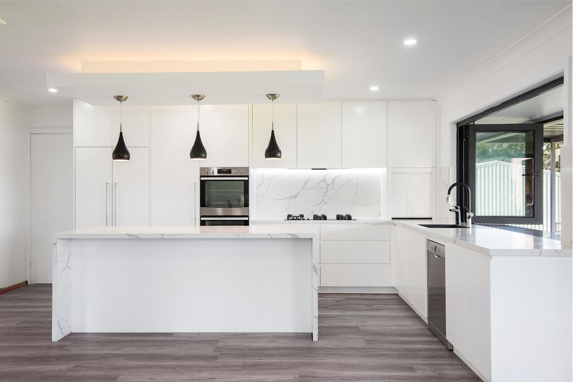Villa/appartement American Oak Hardwood Custom Keukenkas met deuren en HDF-deuren