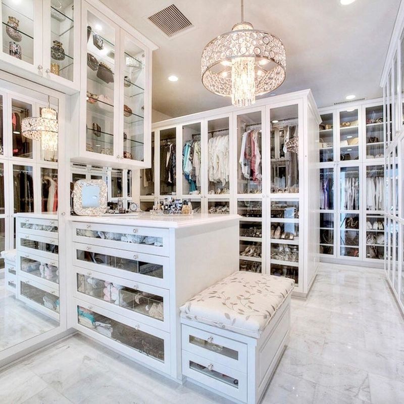 Moderne MR HDF Board Island Wardrobe op maat voor high-end design en functionaliteit