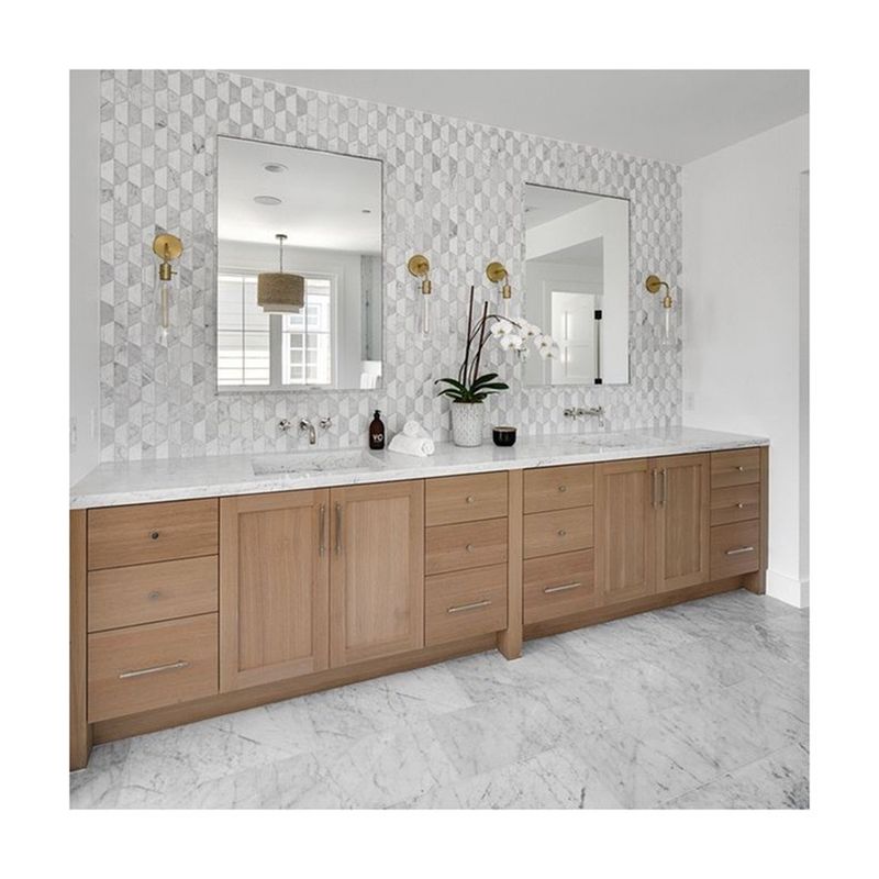 38-46 in Breedte Massivhouten Badkamer Vanity met Zilveren Spiegel en Contemporary Design