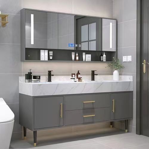 Verbeter je badkamer met YALIG Custom Gold Double Sink Vanity Combo en Wall Mount