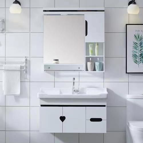 Moderne kast opslag en badkamer vanity licht combo met spiegel door YALIG Design